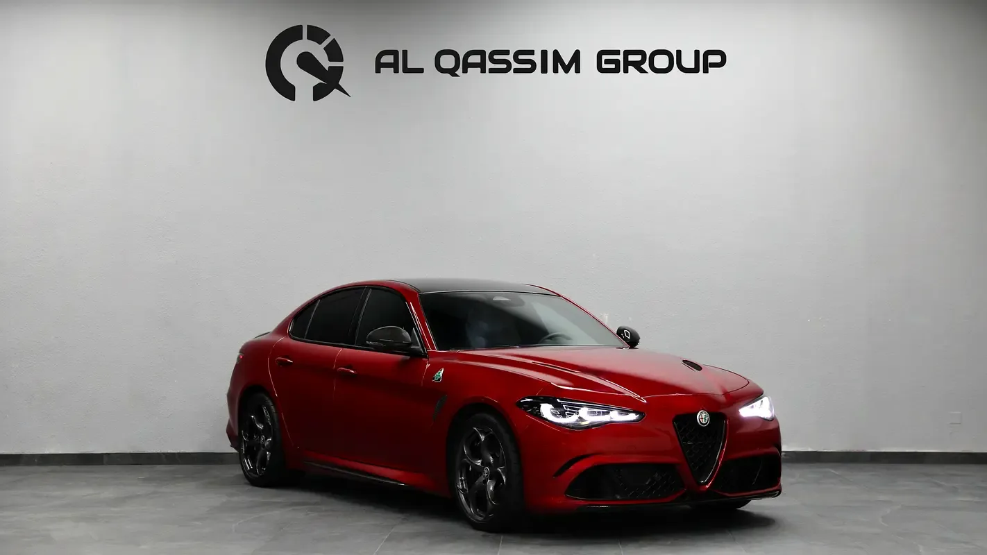 Alfa Romeo Giulia 2.0 AT AWD (280 hp)