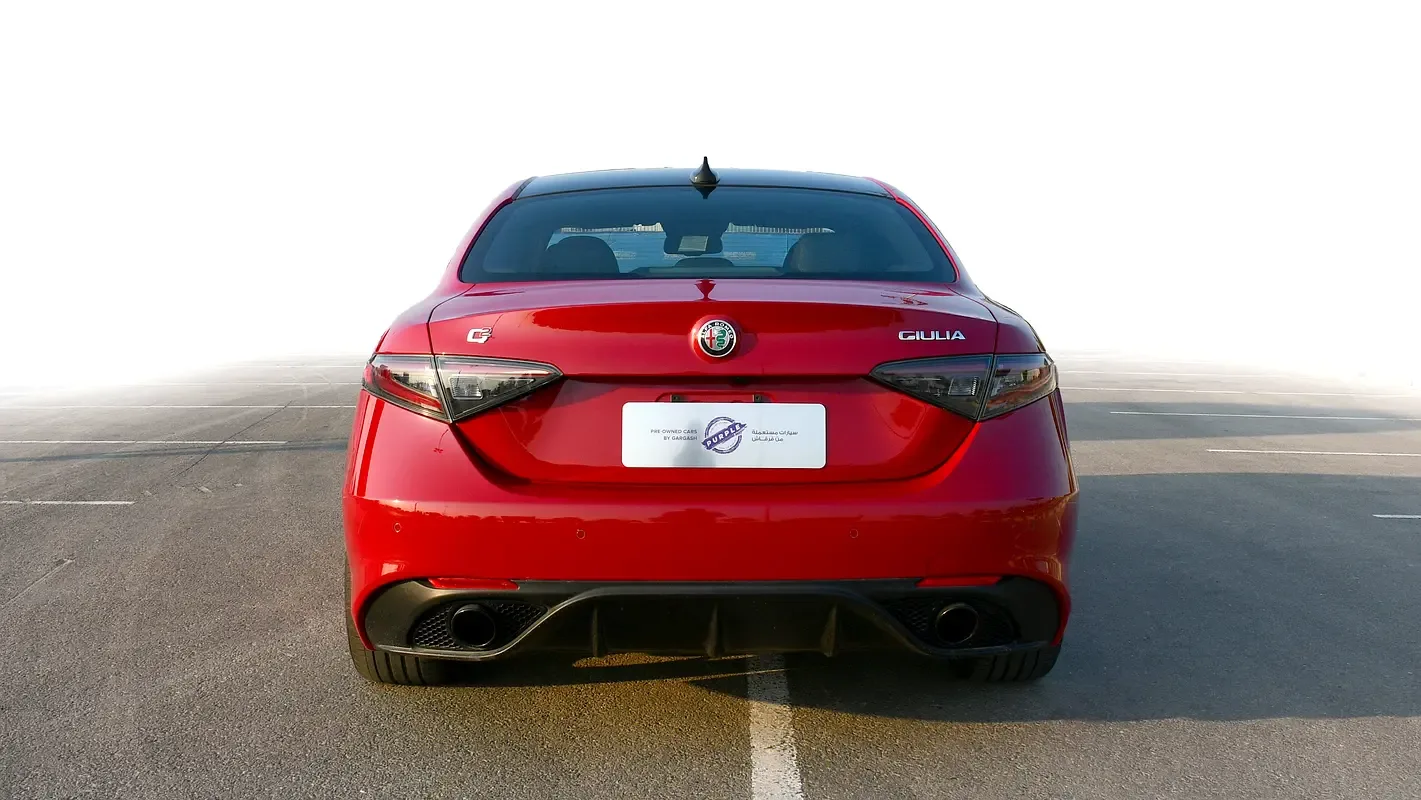 Alfa Romeo Giulia 2.0 AT AWD (280 hp) - 8