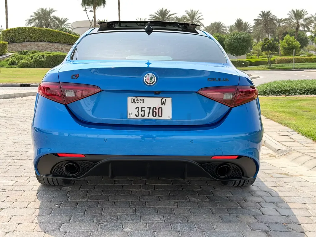 Alfa Romeo Giulia 2.0 AT RWD (280 hp) - 5