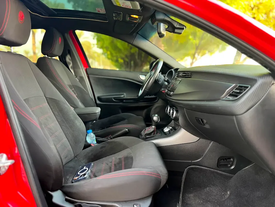 Alfa Romeo Giulietta 1.4 AMT (170 hp) - 18