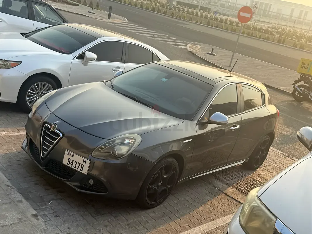 Alfa Romeo Giulietta 1.4 AMT (170 hp)