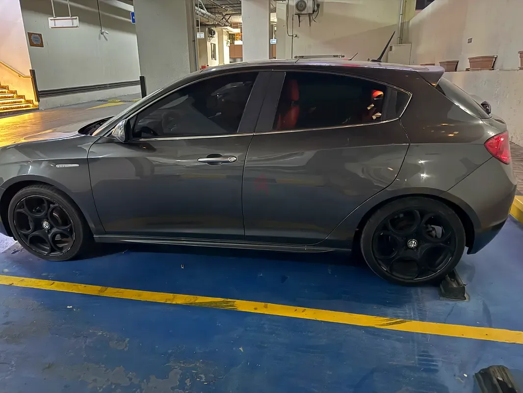 Alfa Romeo Giulietta 1.4 AMT (170 hp) - 5