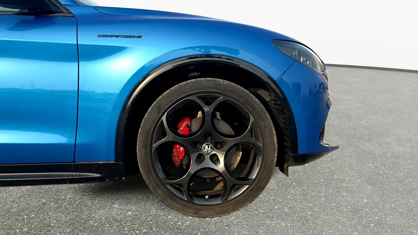 Alfa Romeo Stelvio 2.0 AT 4WD (280 حصان) - 4