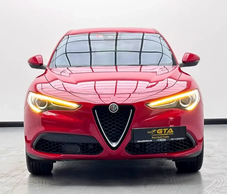 Alfa Romeo Stelvio 2.0 AT Q4 (280 حصان) - 2