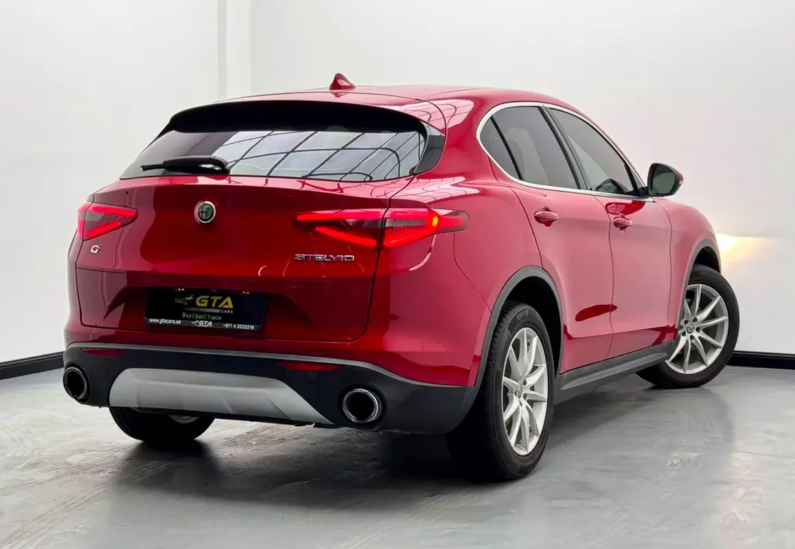 Alfa Romeo Stelvio 2.0 AT Q4 (280 حصان) - 6