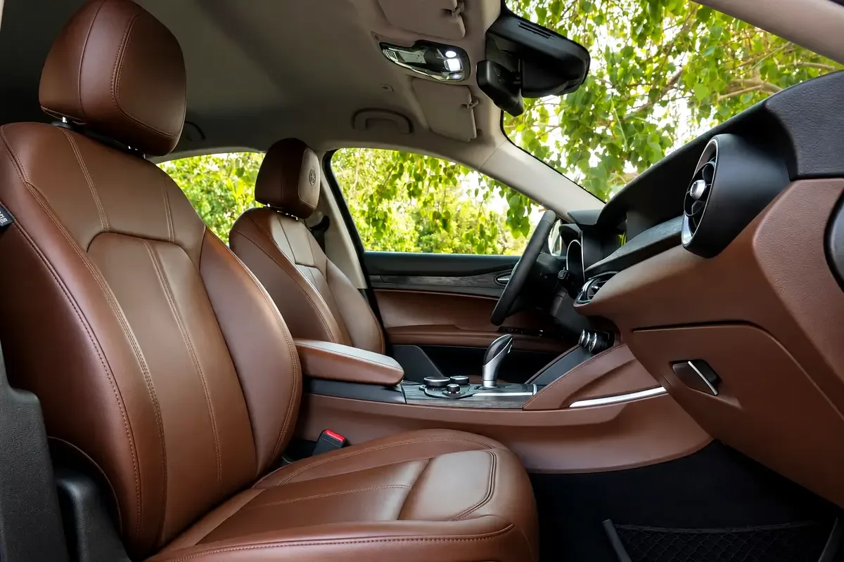 Alfa Romeo Stelvio 2.0 AT Q4 (280 حصان) - 5