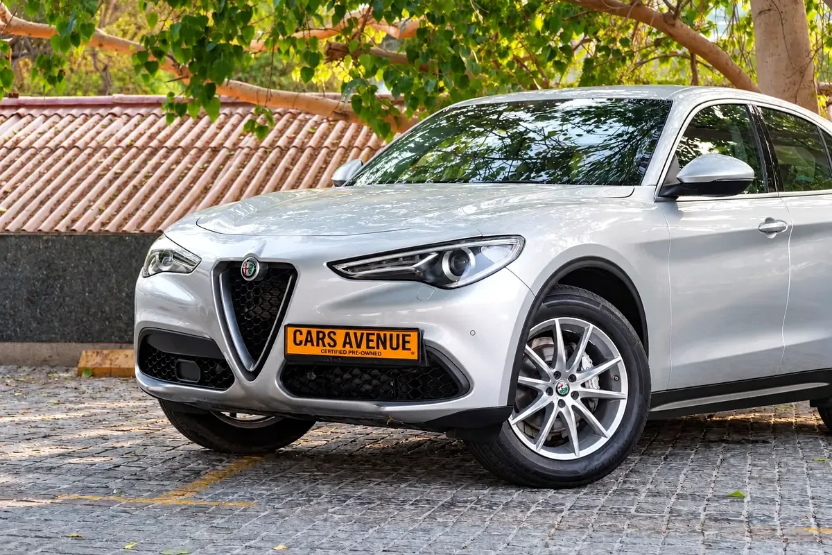 Alfa Romeo Stelvio 2.0 AT Q4 (280 حصان) - 3