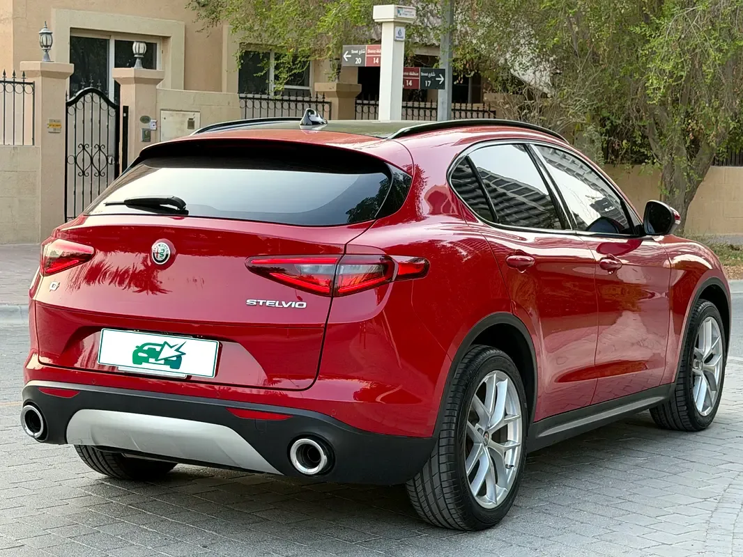 Alfa Romeo Stelvio 2.0 AT RWD (280 hp) - 11