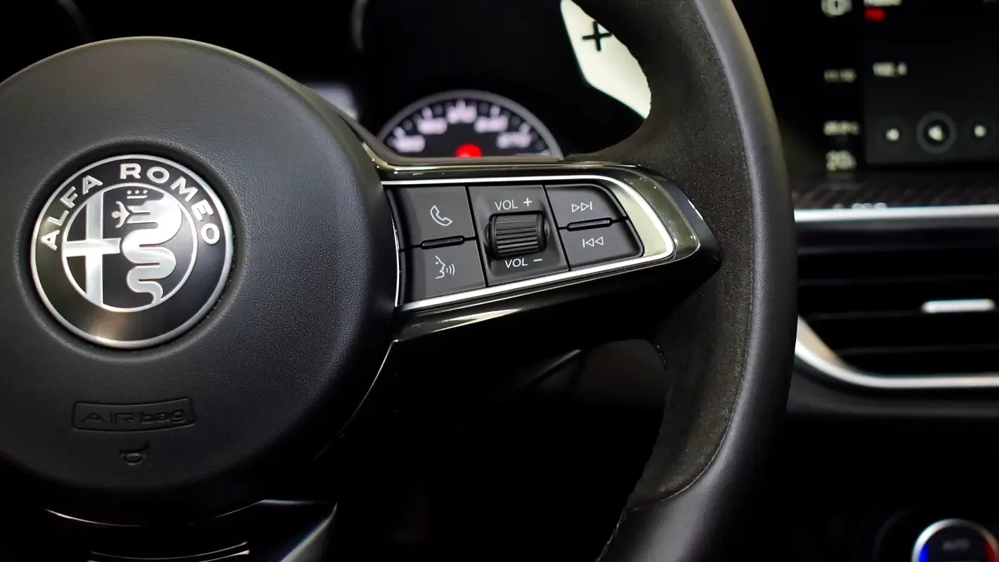 Alfa Romeo Stelvio 2.9 AT 4WD (520 hp) - 12