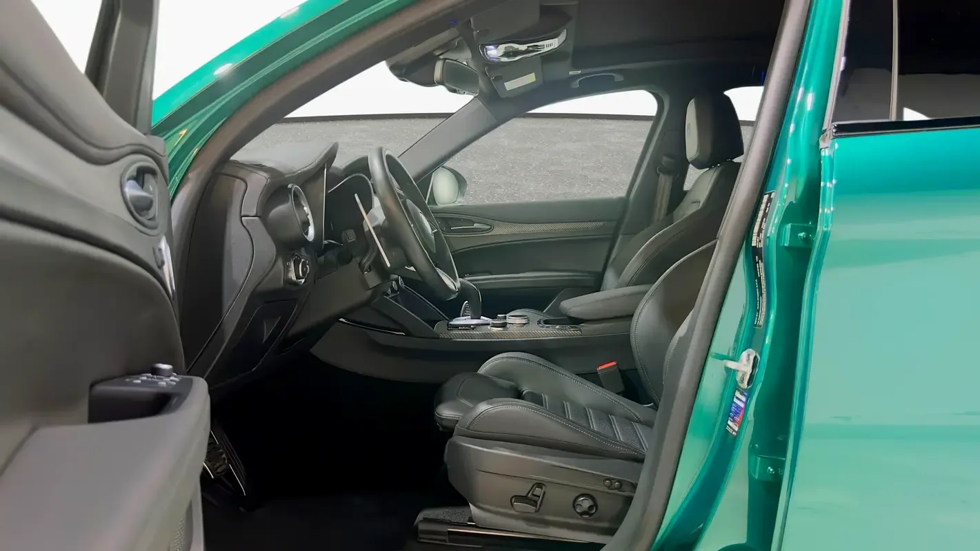 Alfa Romeo Stelvio 2.9 AT 4WD (520 حصان) - 10