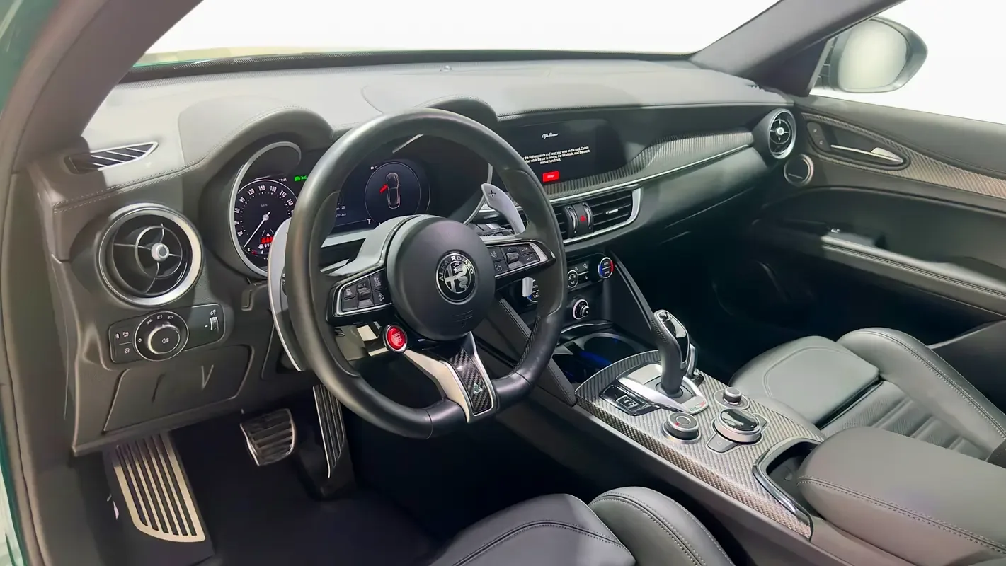 Alfa Romeo Stelvio 2.9 AT 4WD (520 حصان) - 9