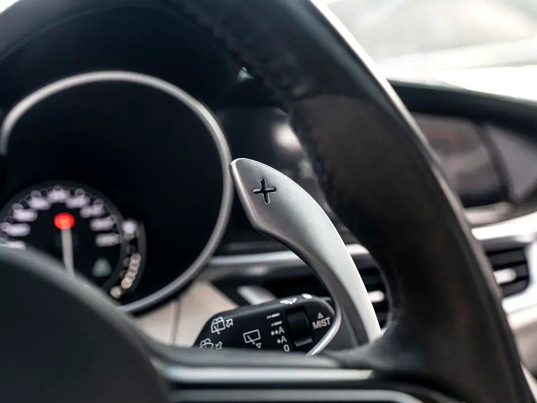 Alfa Romeo Stelvio 2.9 AT AWD (510 hp) - 12