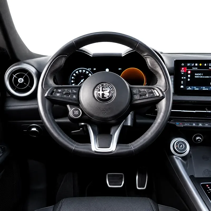 Alfa Romeo Tonale 2.0 AT 4WD (256 حصان) - 8
