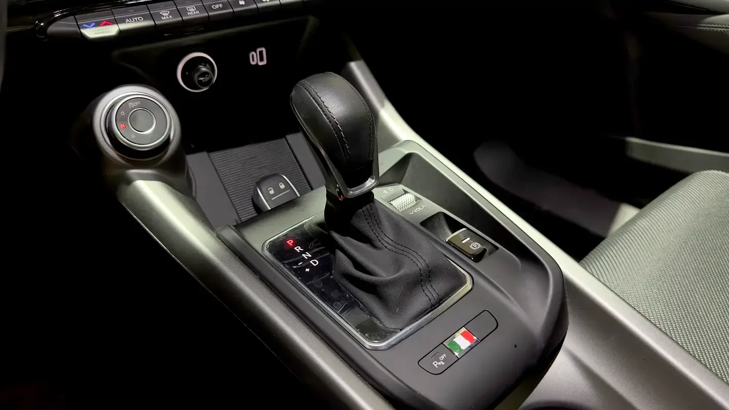 Alfa Romeo Tonale 2.0 AT 4WD (256 hp) - 14
