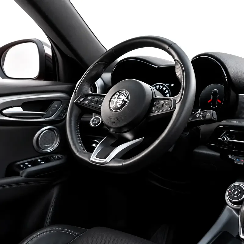 Alfa Romeo Tonale 2.0 AT 4WD (256 حصان) - 9