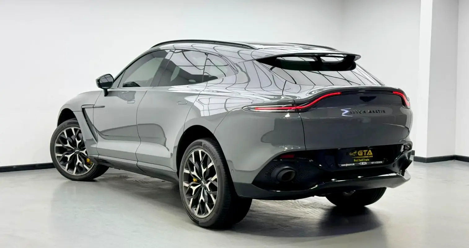Aston Martin DBX 4.0 AT AWD (550 hp) - 4