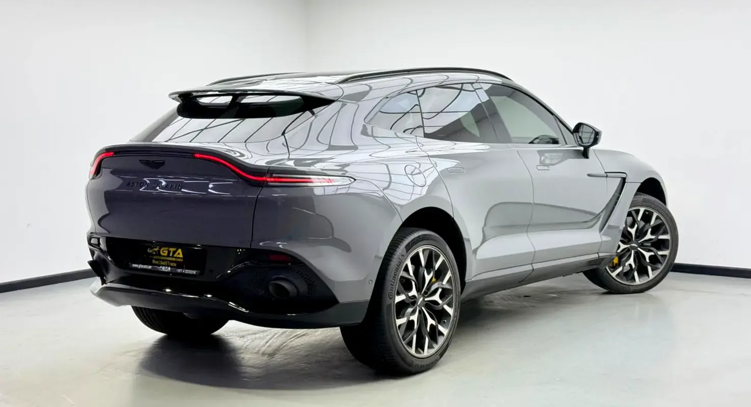 Aston Martin DBX 4.0 AT AWD (550 hp) - 6
