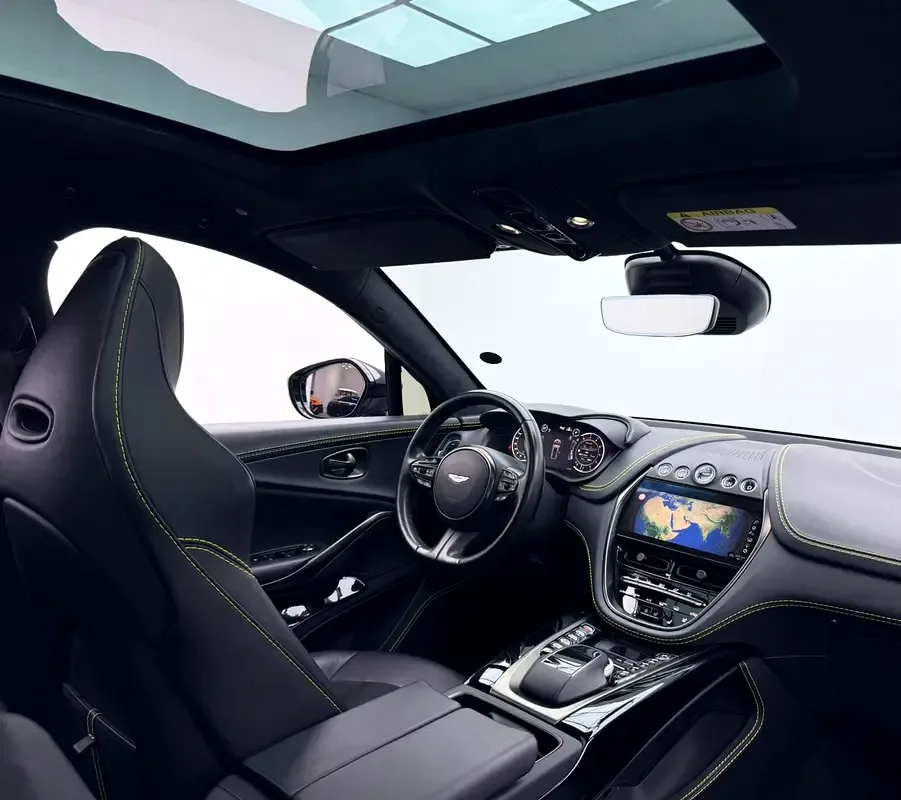 Aston Martin DBX 4.0 AT AWD (550 hp) - 10