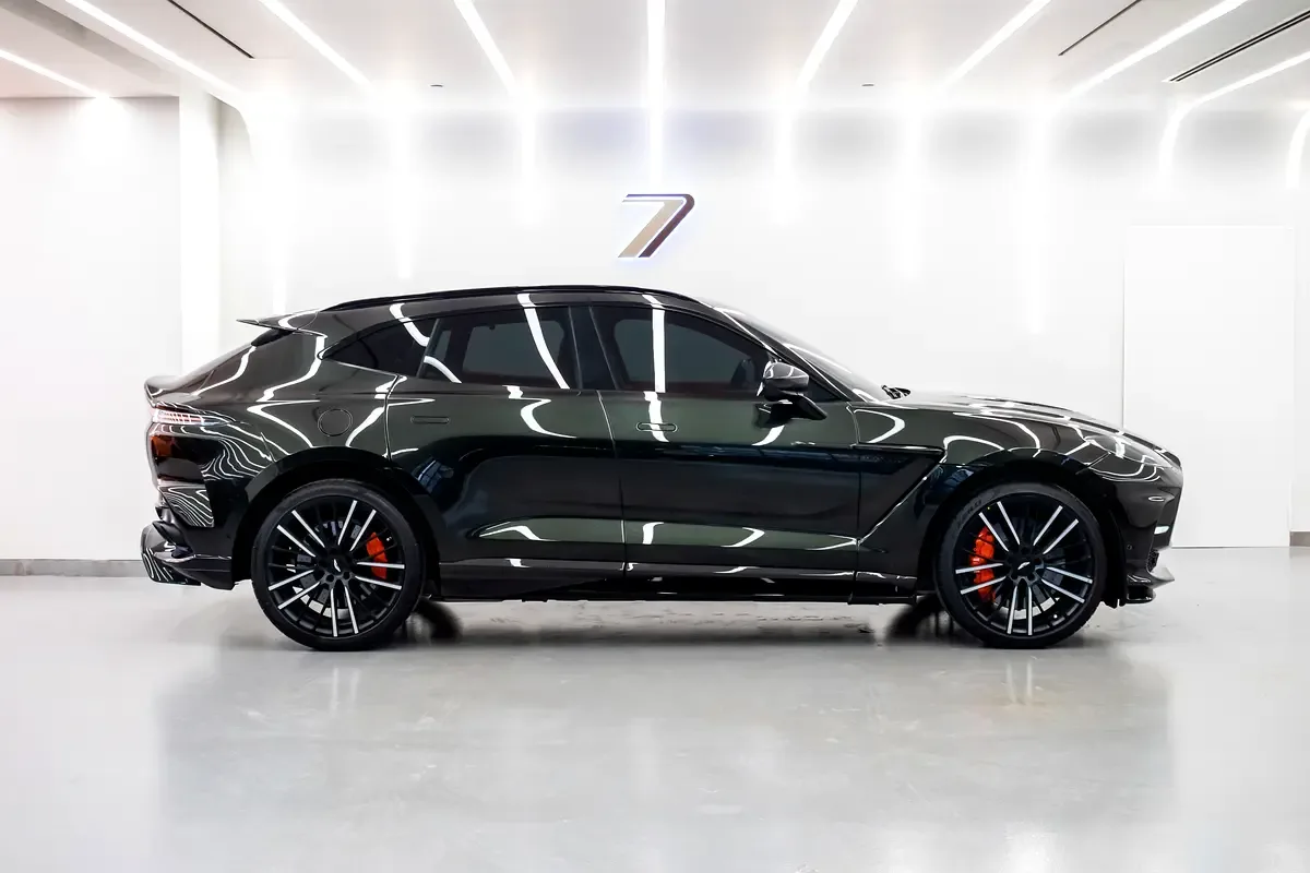 Aston Martin DBX 4.0 AT AWD (707 hp) - 3