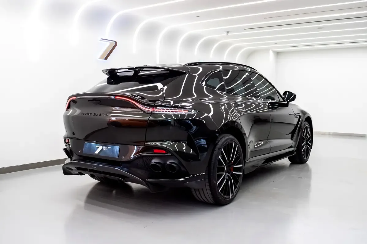 Aston Martin DBX 4.0 AT AWD (707 hp) - 6