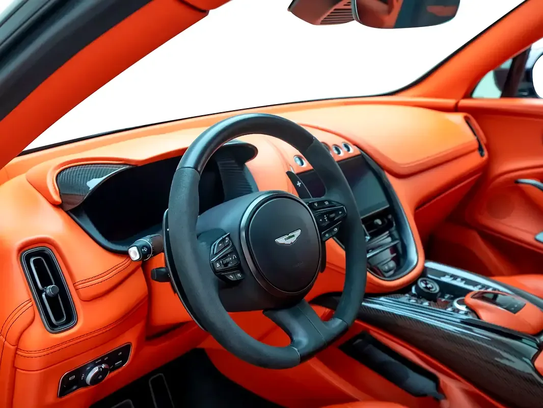 Aston Martin DBX 4.0 AT AWD (707 hp) - 8