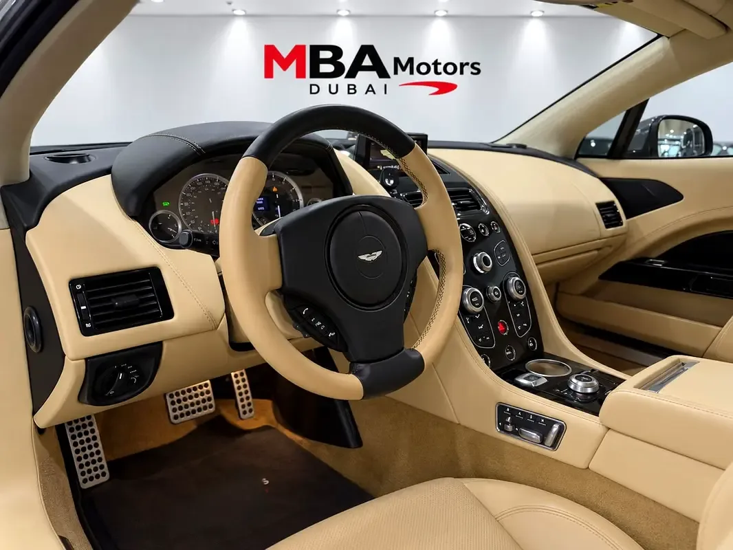 Aston Martin Rapide 5.9 AT RWD (560 حصان) - 7