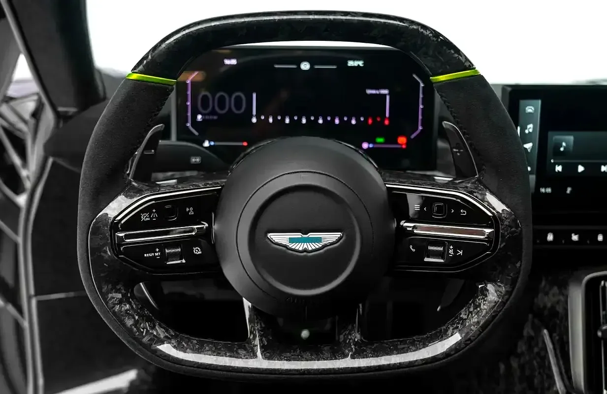Aston Martin Valhalla 4.0 AMT AWD (1079 حصان) - 14