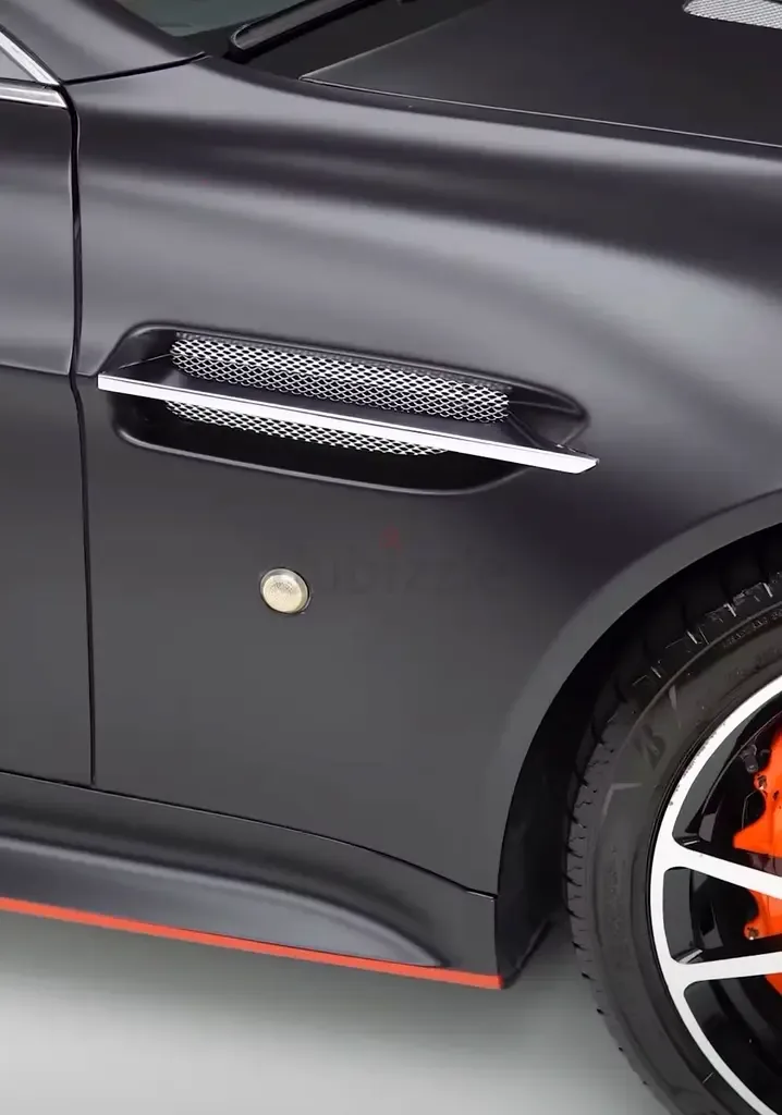 Aston Martin Vantage 4.7 V8 Sportshift (426 hp) - 6