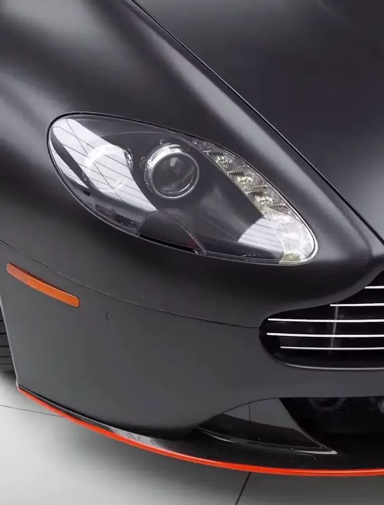 Aston Martin Vantage 4.7 V8 Sportshift (426 hp) - 7