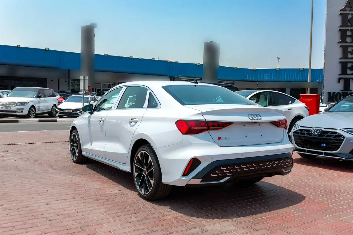 Audi A3 1.5 AMT (150 hp) - 6