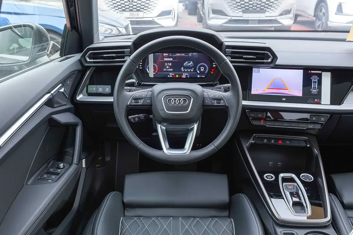 Audi A3 1.5 AMT (150 hp) - 11