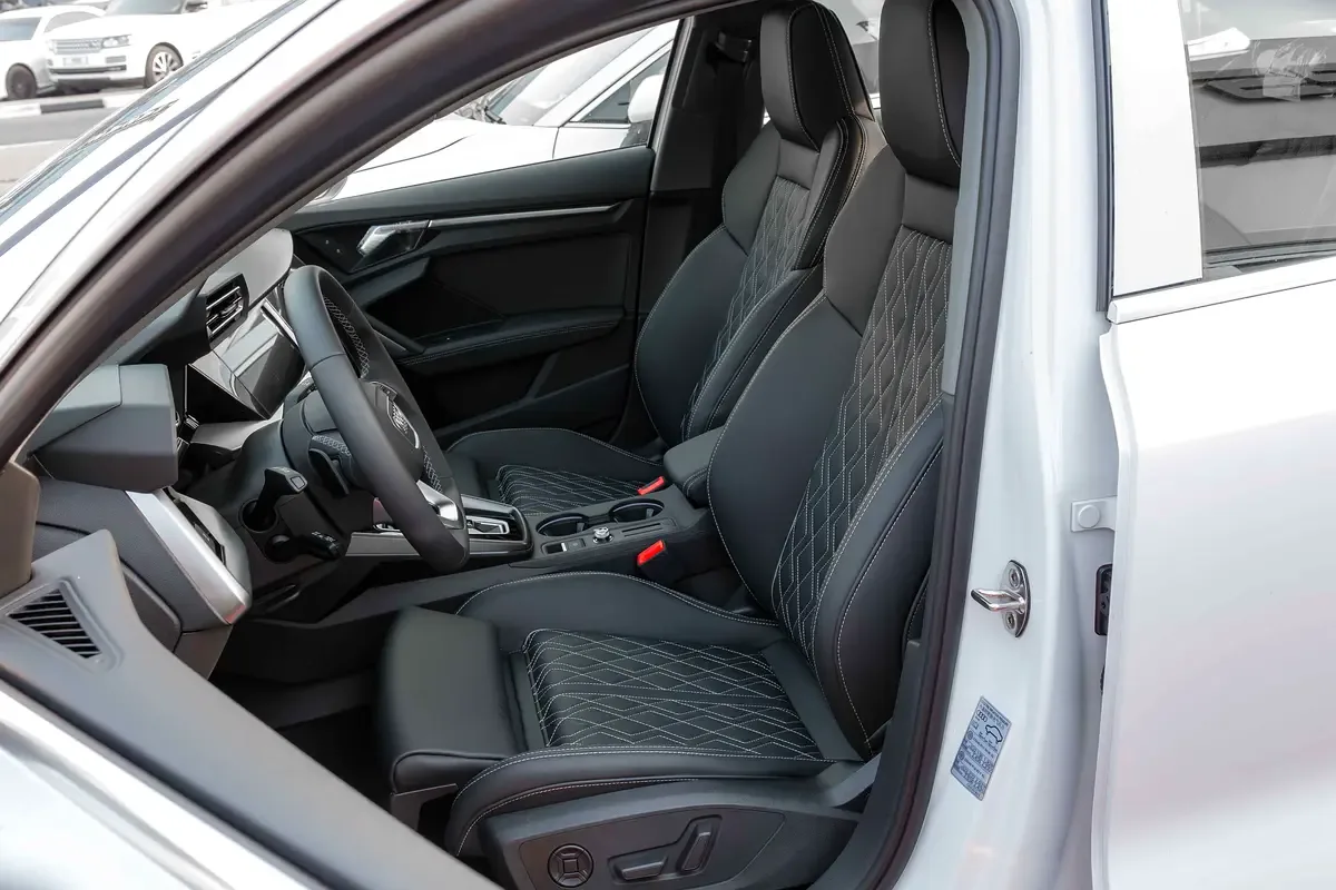 Audi A3 1.5 AMT (150 hp) - 12