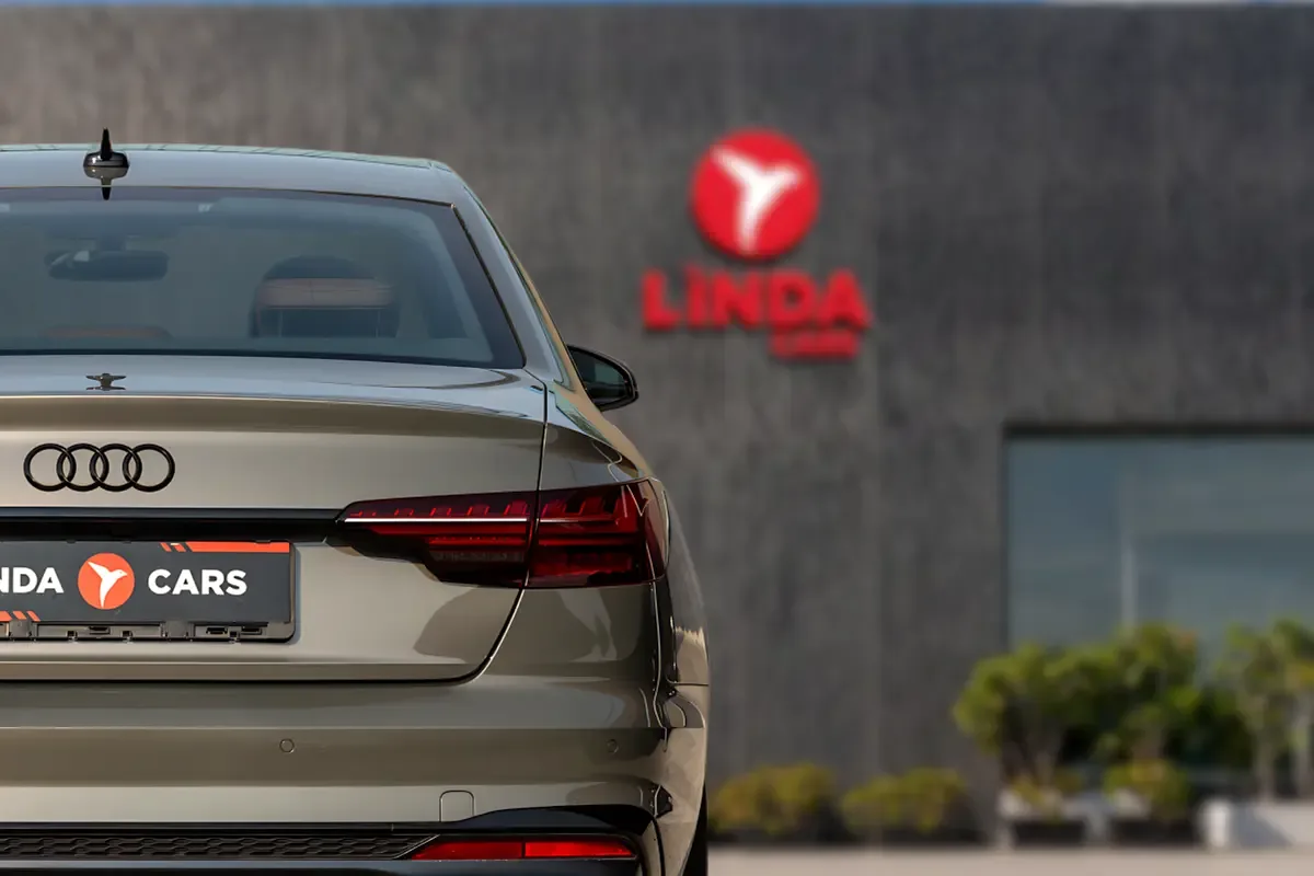 Audi A4 1.4 (150 HP) tronic (version 35 TFSI - 5