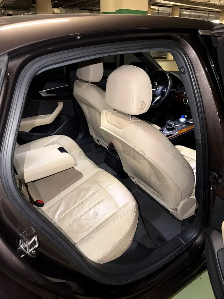 Audi A4 1.8 CVT (160 حصان) - 12