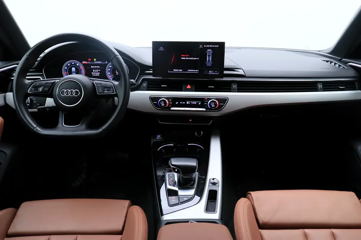 Audi A4 2.0 (249 حصان) robot - 10