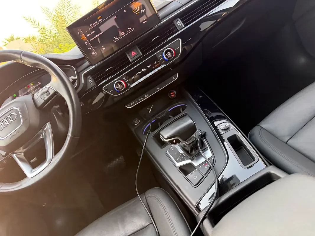 Audi A4 2.0 (249 hp) robot - 12