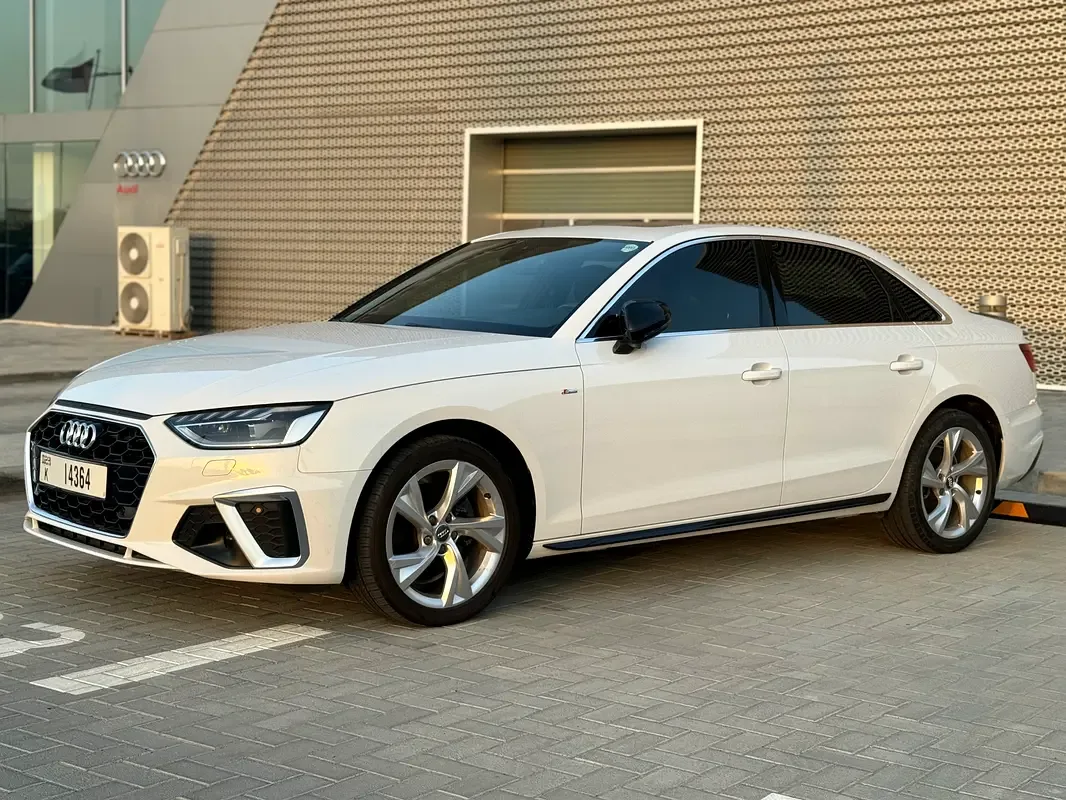 Audi A4 2.0 AMT (150 حصان) - 3
