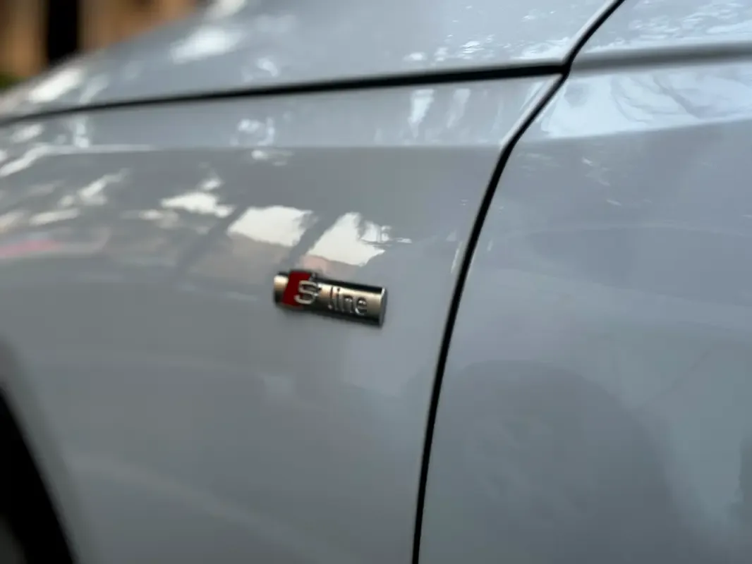 Audi A4 2.0 AMT (150 حصان) - 10