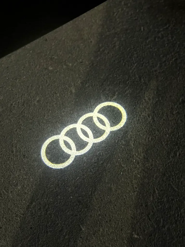 Audi A4 2.0 AMT (150 حصان) - 12