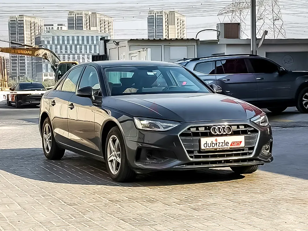 Audi A4 2.0 AMT (150 hp)