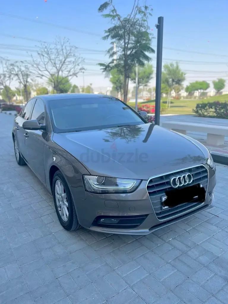 Audi A4 2.0 TFSI multitronic (225 hp)