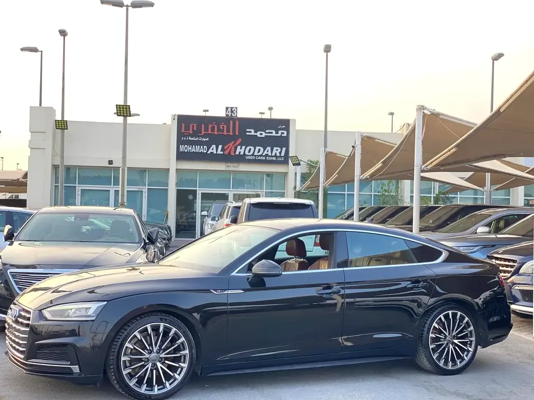 Audi A5 2.0 TFSI S tronic (190 hp)