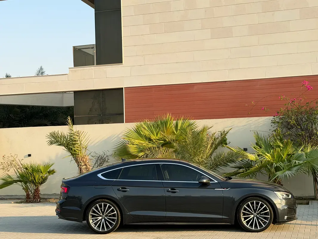 Audi A5 2.0 TFSI S tronic (190 حصان) - 6