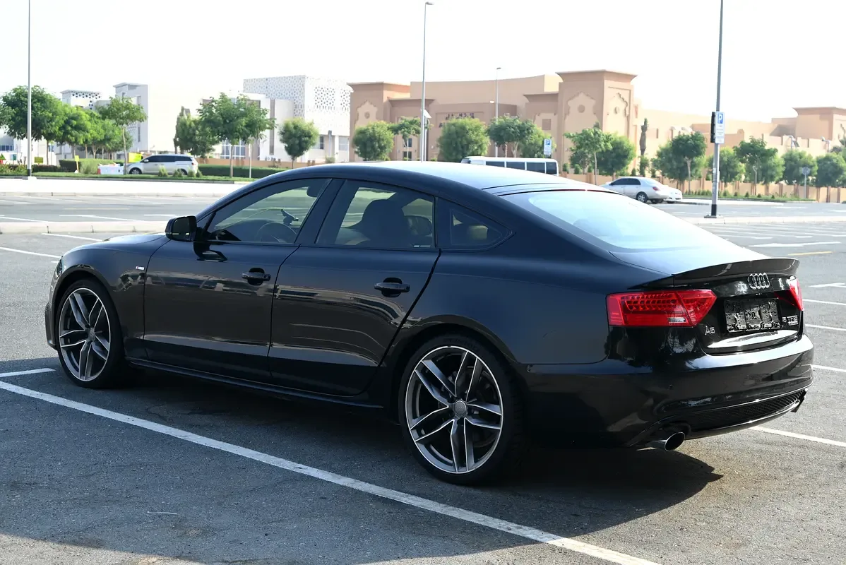Audi A5 2.0 TFSI S tronic quattro (225 حصان) - 7