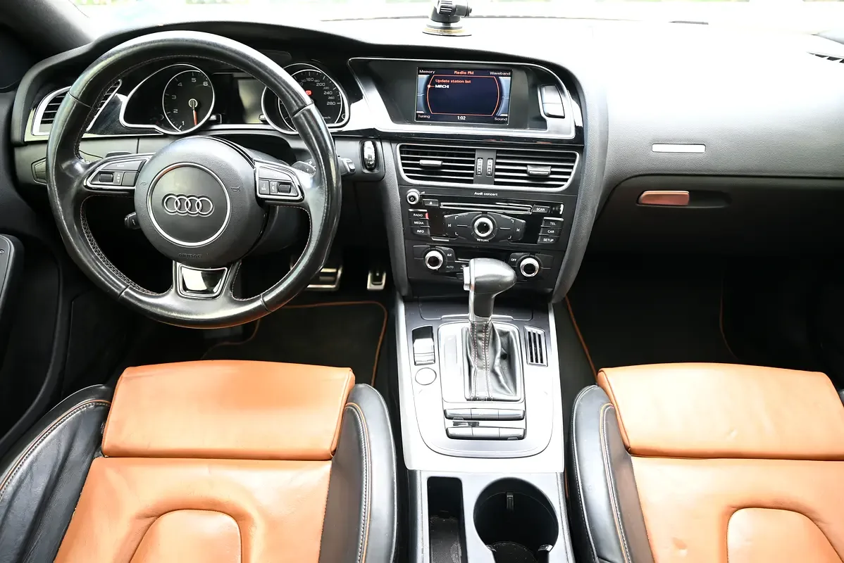 Audi A5 2.0 TFSI S tronic quattro (225 حصان) - 9