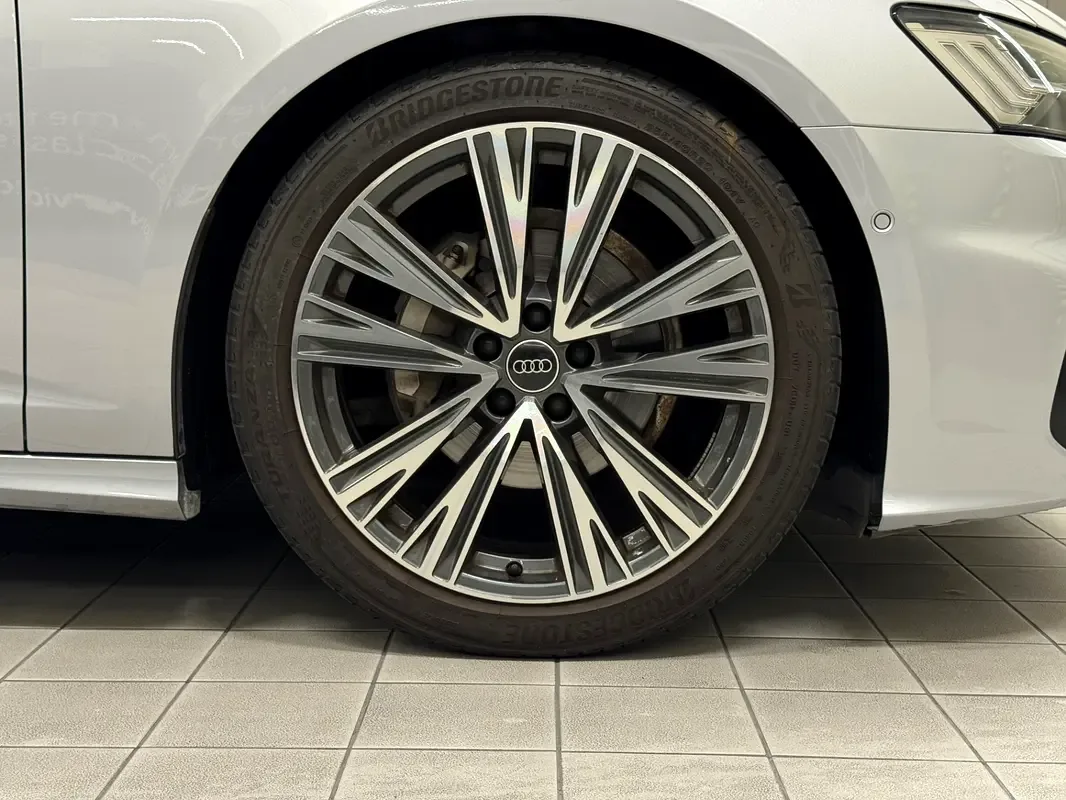 Audi A6 2.0 AMT (190 hp) - 6