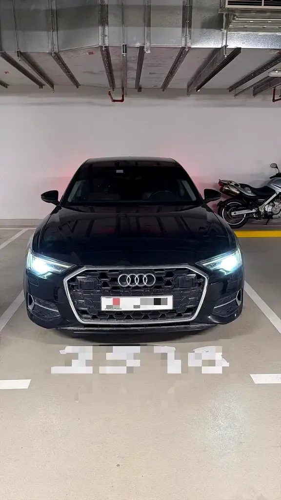 Audi A6 2.0 AMT (245 حصان) - 2