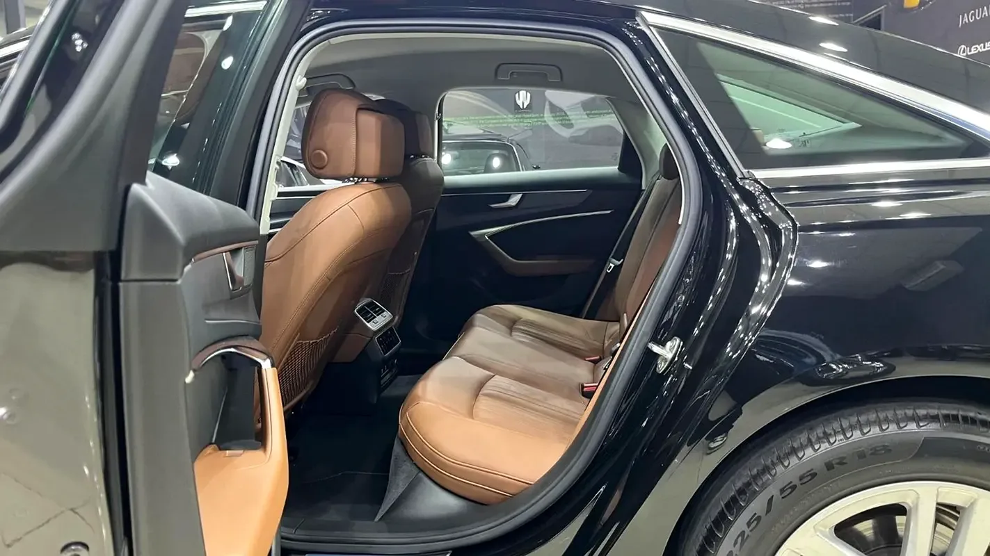Audi A6 2.0 AMT 4WD (245 hp) - 17