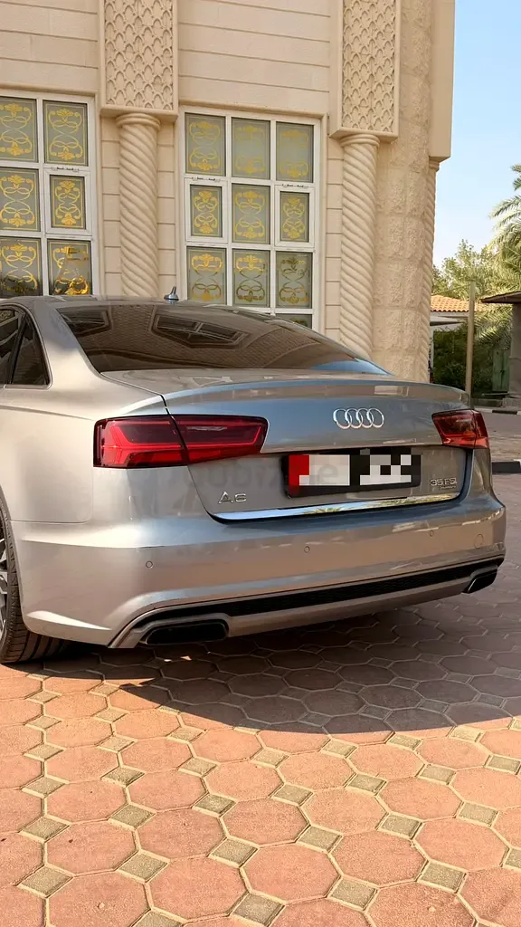 Audi A6 2.8 FSI S tronic quattro (220 hp)
