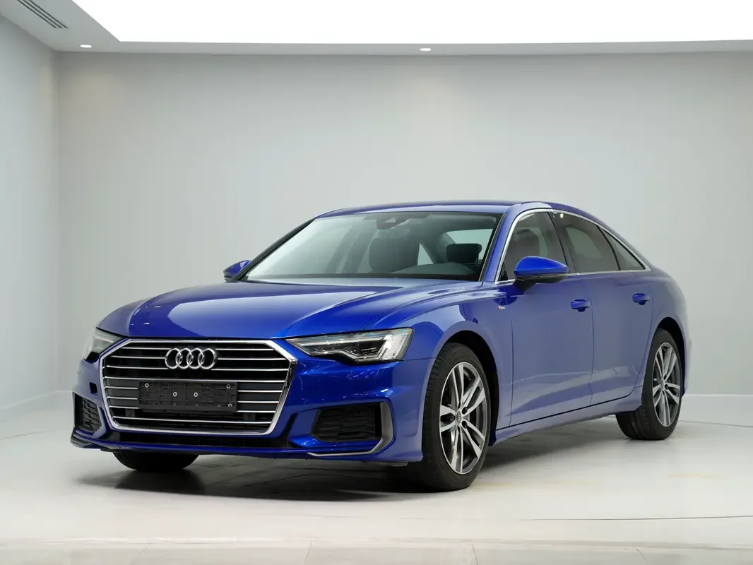 Audi A6 40 L TFSI S tronic (190 hp)